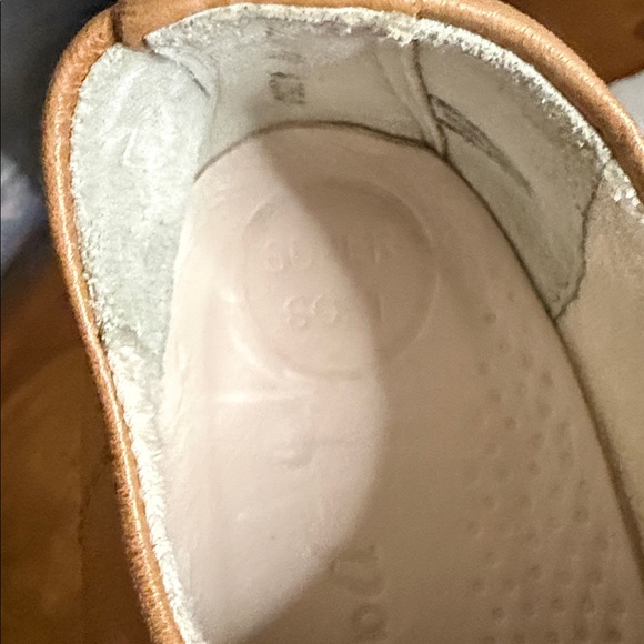 Paul Green Tan Leather Sneakers - Picture 9 of 11